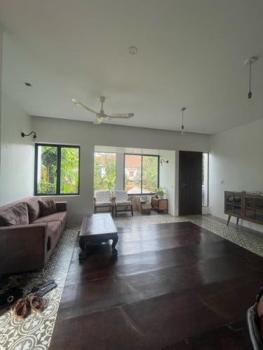 Western Style 2 Bedrooms Apartment for Rent-Slokram
