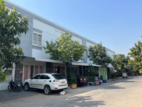 ផ្ទះលក់ប្រញាប់ខ្លាំង