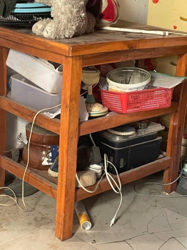 ខ្ចិលទុកចង្អៀតផ្ទះ