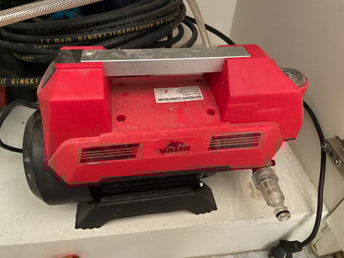 លក់​នៅ​ភ្នំពេញ​