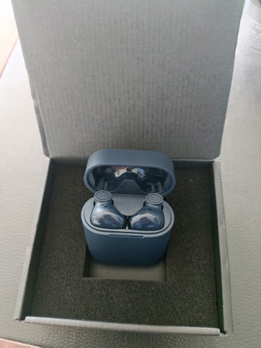 កាសស្តាប់សម្លេងពិរោះថ្មកាន់