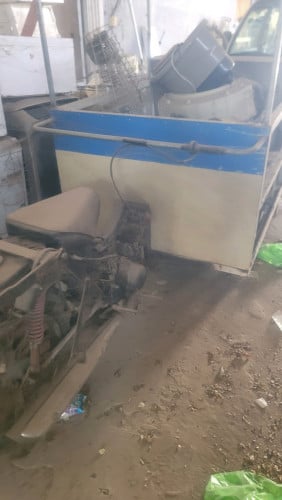 ម៉ូតូកង់បីច្នៃ