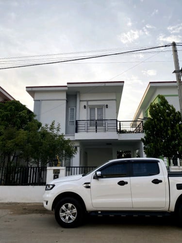 វីឡាទោលសម្រាប់លក់បន្ទាន់