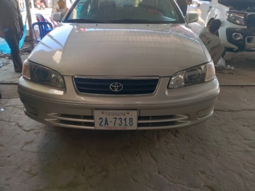 ឡានលក់ឆ្នាំ 00ធានាឡានថ្មី