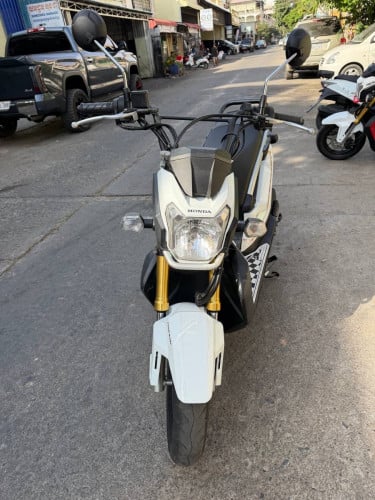 លក់ម៉ូតូ1 ទឹក ផ្លាកលេខពេញ