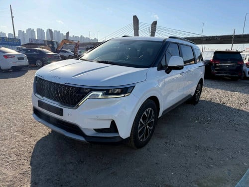 ឆ្នាំ 2022 full option ក្នុងលឿង