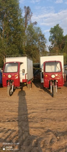 កង់បីខ្នាតធំកង់ឌុបកម្លាំង300ccម្ចាស់ដេីមទេីបប្រេីបាន8000kg