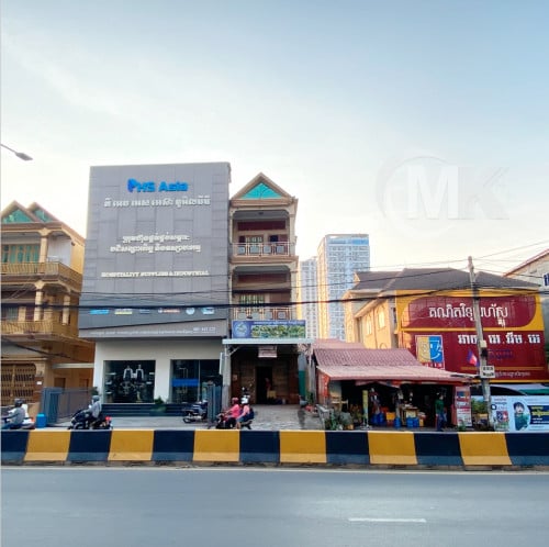 ផ្ទះអាជីវកម្ម សម្រាប់លក់ លើផ្លូវ 598