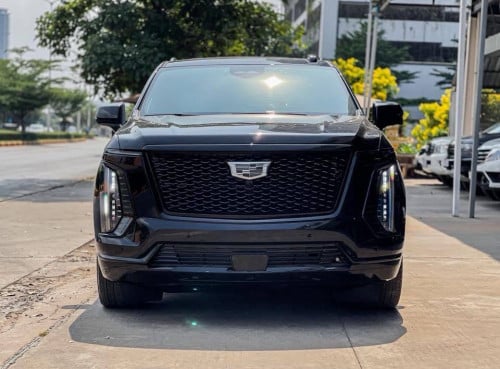 -Cadillac Escalade 2025 vip seat