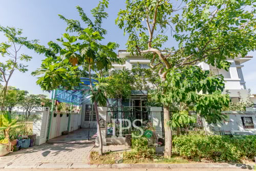 #FORSALE វីឡា 4 បន្ទប់គេង🏠🍃 -📍ជីបម៉ុងហ្គ្រេនភ្នំពេញ, ឃ្មួញ, ភ្នំពេញ