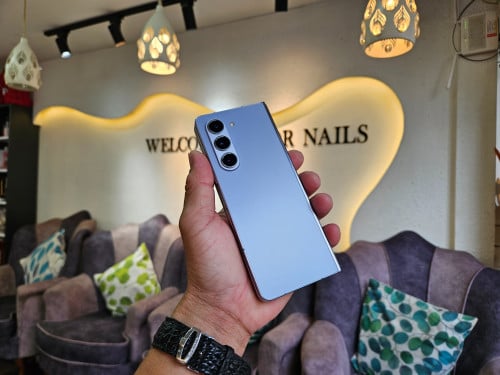 #Galaxy Z Fold5  🍁 89% 🍁 🍁  ខូចអេក្រង់ខាងក្នុង  🍁 🍁 12GB ram + 1000GB rom  .🍁 🍁  315  🍁