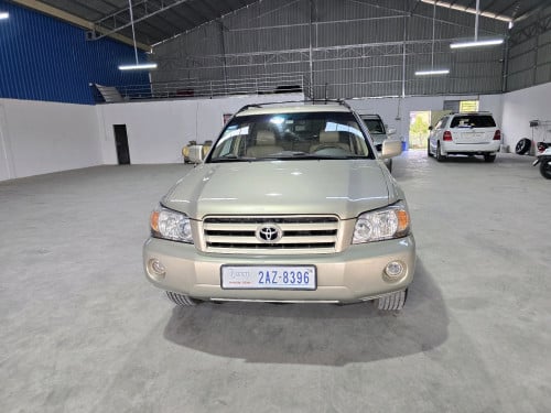 លក់Highlander 2004.V4.ប៉ុង1