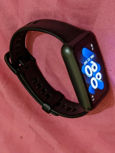 លក់វិញHUAWEI-BAND7