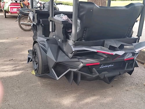 រ៉ម៉ក់ Lamborghini