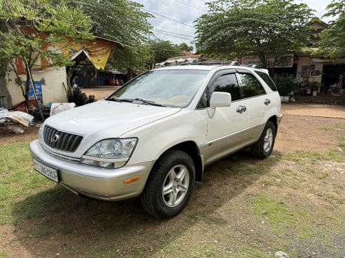 ឡានលក់ Lexus ឆ្នាំ03 P1 ធានាឡានស្អាត