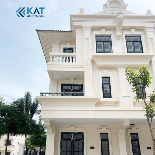 វីឡាកូនកាត់កែង សម្រាប់ លក់ | Link House For Sale