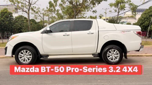 មហាសែនថ្មី Mazda BT-50 015 Pro Series 3.2 4X4