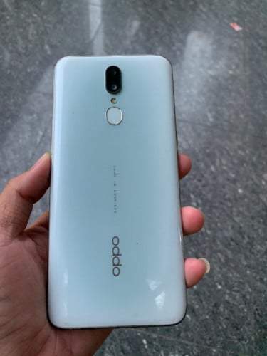 លក់Oppo F11ខូចអេក្រង់