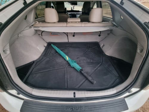 កំរាលគូទក្រោយ Prius