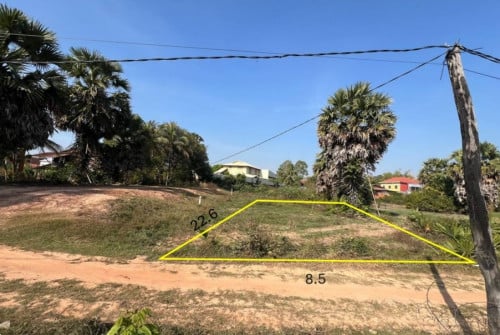 🏦Land Available for Urgent Sale at a Special Price (Negotiable).