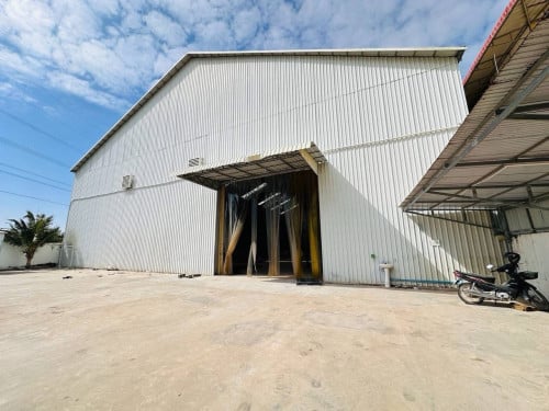 ឃ្លាំងសំរាប់ជួលនៅសែនសុខ / Warehouse for Rent at Khan Sen Sok