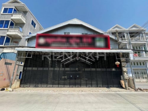 ឃ្លាំងជួលនៅសែនសុខ (ជិតផ្សារដីហុយ) / Warehouse for Rent at Khan Sen Sok (Phzar Dey Huy)