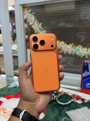 17 Pro 256g ថ្មីអត់ប្រអប់ Model Za