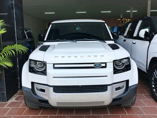 2020 Defender D240 SE