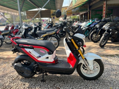950$ZOOMERX2018 110CC
