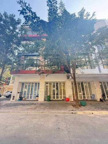 Borey Peng Huot, Boeung Snor for rent 900$