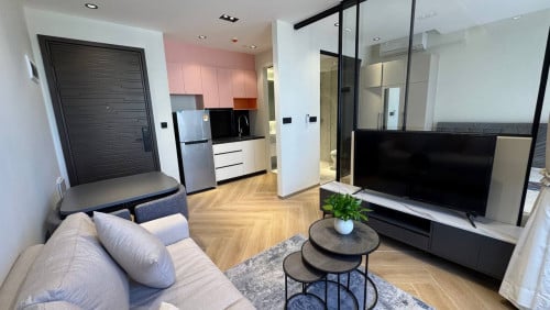 Condo 1-Bedroom for Rent in BKK1