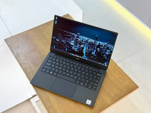 Dell XPS 13 7390 ( Grade A )CPU Core i7-10th, RAM 16GB, SSD 512GB, Screen 13.3” FHD