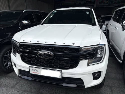 Everest Sport 2023 ថ្នាំ​ស៉ីន​មួយ​ជុំ​ មហាថ្មី​