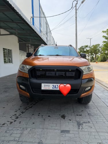 For sell ford ranger wildrak 2016 full option ថ្នាំសុីនចង្កូតឆ្វេងសុីន