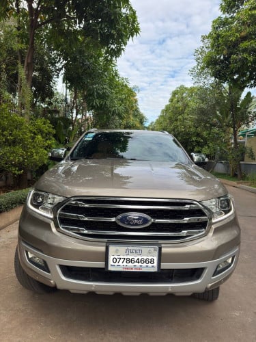Ford Everest Titanium 2021 លក់តម្លៃពិសេស