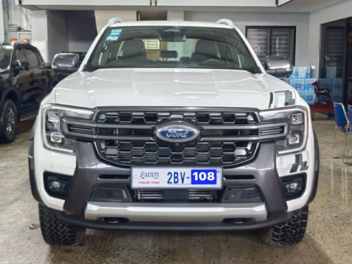 Ford Ranger 2023Wildtrak full option ចូលតាមក្រុមហ៊ុន ford ថ្នាំសុីន100%