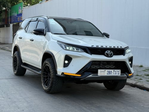 Fortuner 2022 Legender ទឹកថ្នាំហ្សុីនមួយជុំ