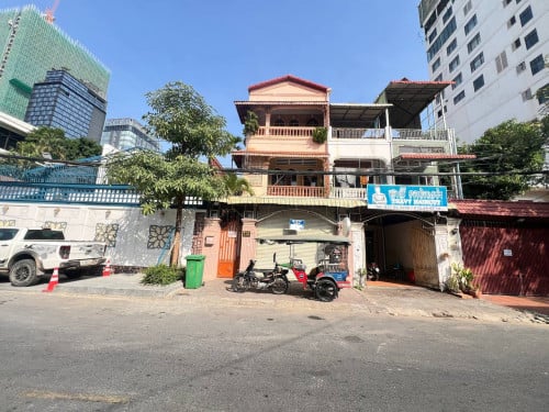 House For Rent- Daun Penh