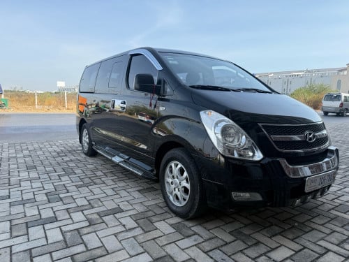 Hyundai Starex 2012