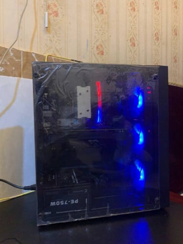 I3 12th ram 16gb vga GTX 1080 8gb