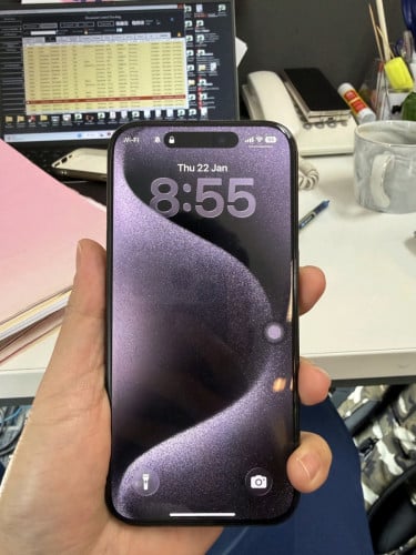 Iphone 15pro 512G កូដZAមានប្រអប់full set