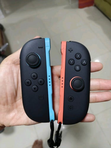 Joycon 2 Like new but now box