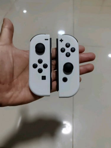 Joycon White