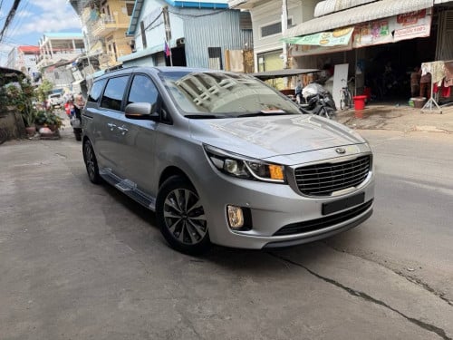 Kia Carnival 2015