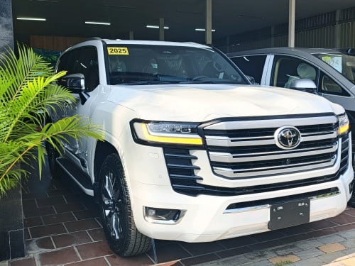 Land cruiser VXR TWIN turbo 2025