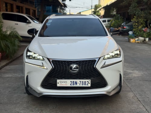 Lexus NX200T Fsport 2015 5បូតុង​ លក់
