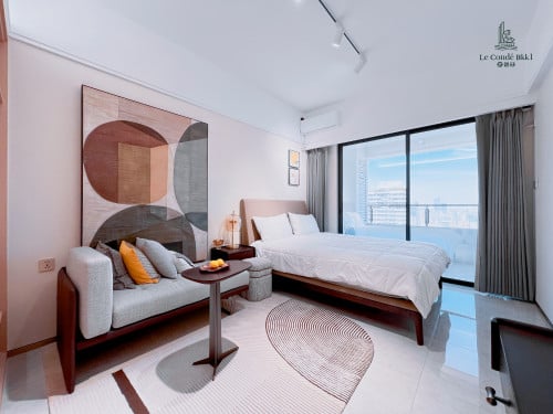 Live Like Royalty: Luxury Studio Living in BKK1