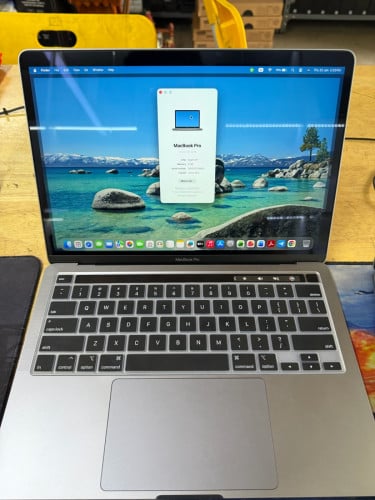 MacBook Pro 13inch M1