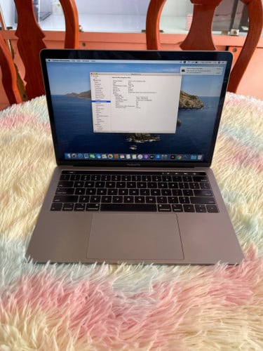 MacBook Pro A2141 2019 i7-  Ram32 GB/ SSD512 GB M.2 VGA AMD  4GB  16” 3K $558