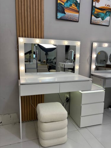 Makeup vanities available in stock